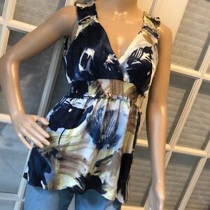 BCBGMAXAZRIA beautiful watercolor silk top